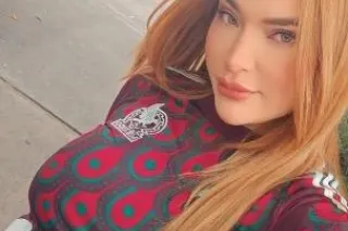 Upscale SERVICE OF SEXY COLOMB... - Image 1