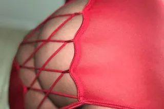 Looking for sugar daddy 🖤❤💸 - Image 4